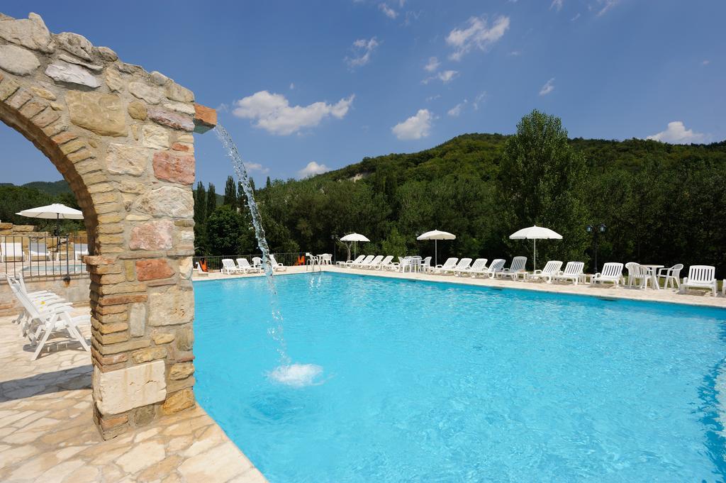Le Querce Di Assisi Guest House Piano Delle Pieve Екстериор снимка
