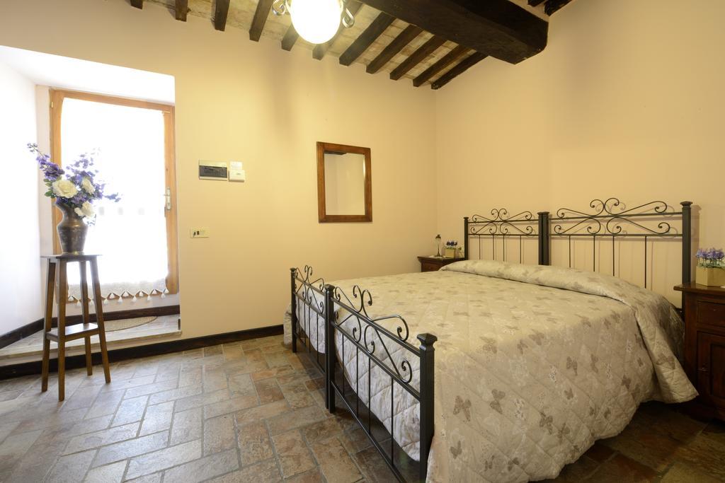 Le Querce Di Assisi Guest House Piano Delle Pieve Екстериор снимка